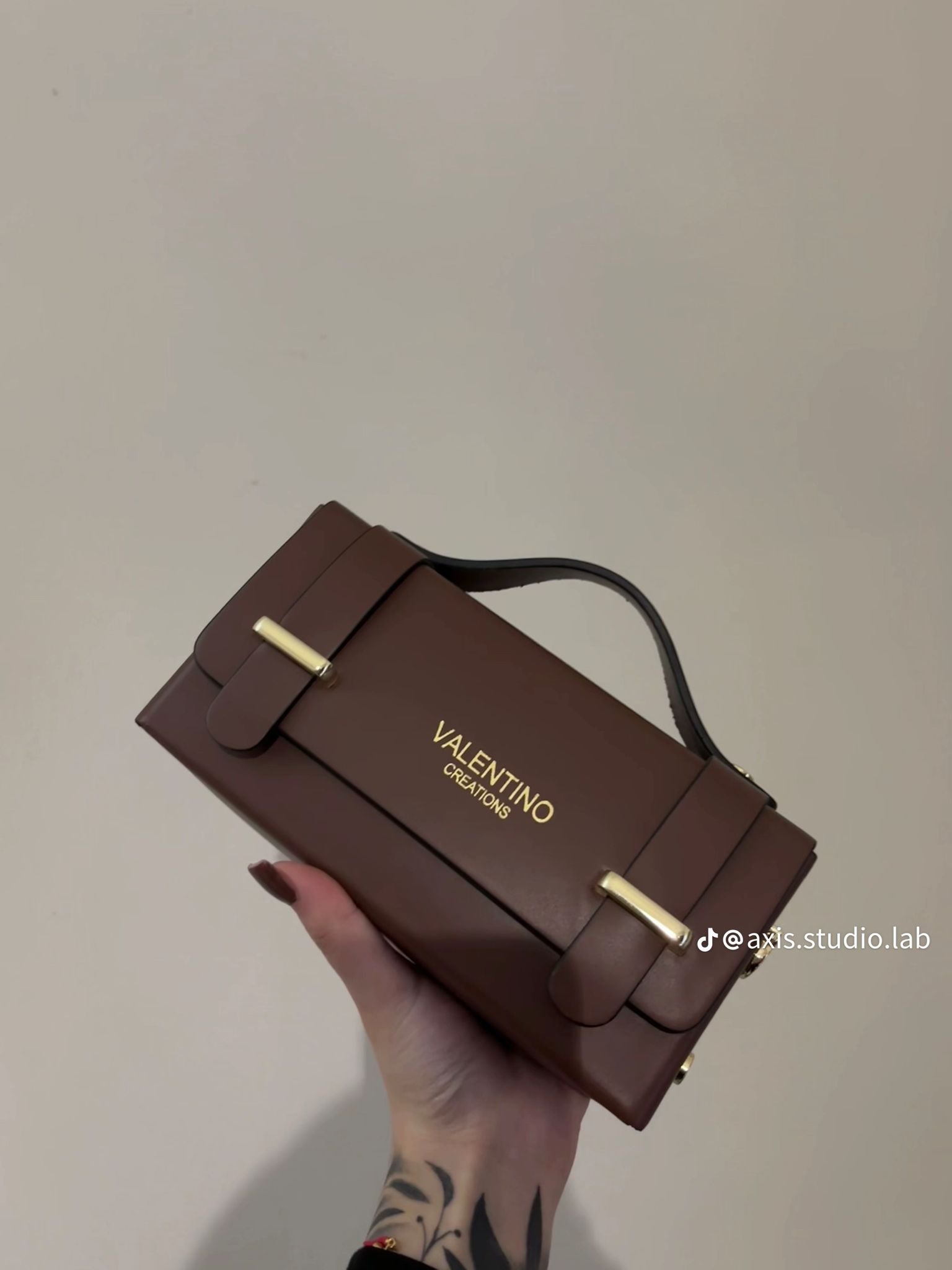 BORSA VALENTINO